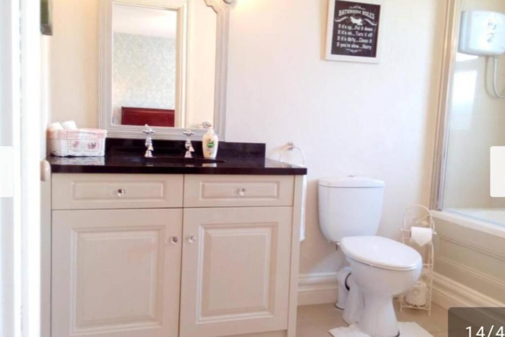 Cliffs View Self Catering @ Limestone Lodge Дулін Екстер'єр фото